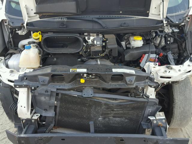 3C6TRVDDXFE508755 - 2015 RAM PROMASTER 白色 照片 7