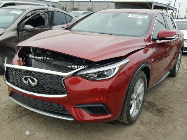 SJKCH5CP9JA059648 - 2018 INFINITI QX30 BASE RED photo 2
