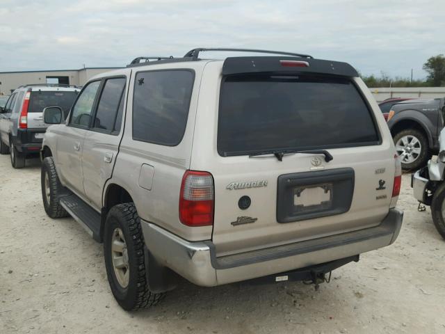 JT3GN86R4Y0174965 - 2000 TOYOTA 4RUNNER SR SILVER photo 3