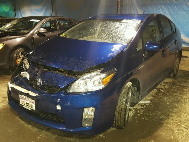 JTDKN3DU2A0159354 - 2010 TOYOTA PRIUS BLUE photo 2