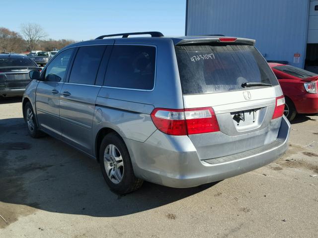 5FNRL38686B102228 - 2006 HONDA ODYSSEY EX SILVER photo 3