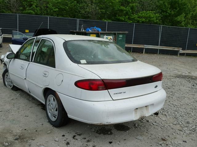 3FAFP13P42R160928 - 2002 FORD ESCORT WHITE photo 3