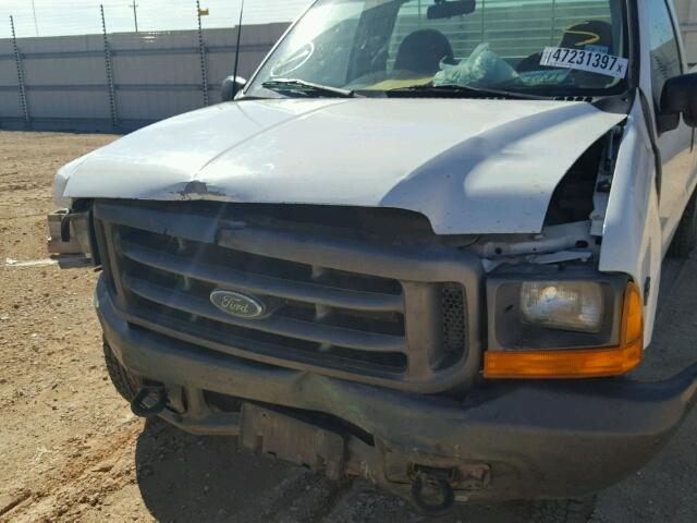 1FTNF20L51EA53033 - 2001 FORD F250 WHITE photo 9