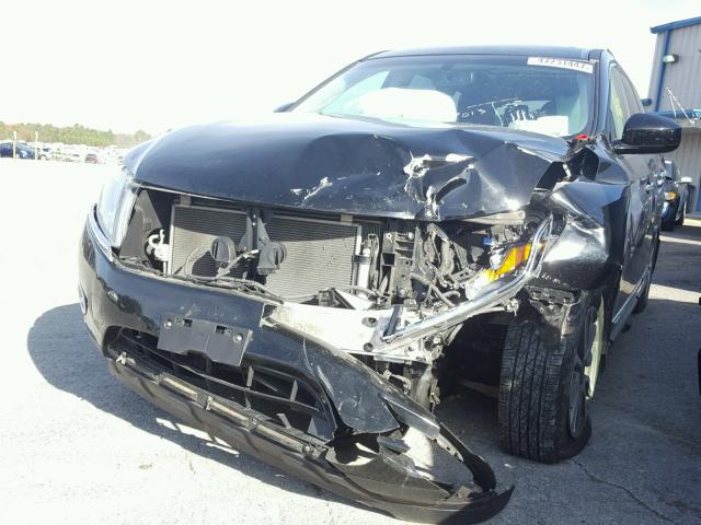 5N1AR2MM5DC670419 - 2013 NISSAN PATHFINDER BLACK photo 2