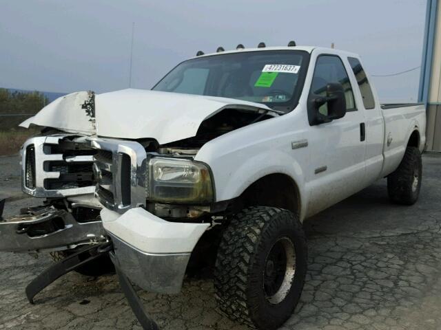 1FTSX21P75EB23008 - 2005 FORD F250 SUPER WHITE photo 2