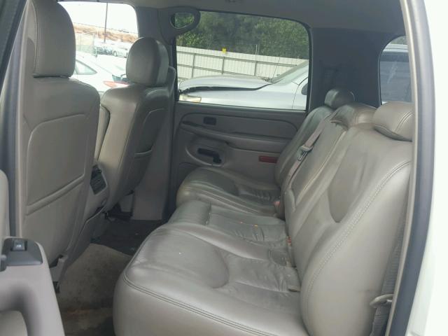 1GNEC16Z65J152897 - 2005 CHEVROLET SUBURBAN C WHITE photo 6