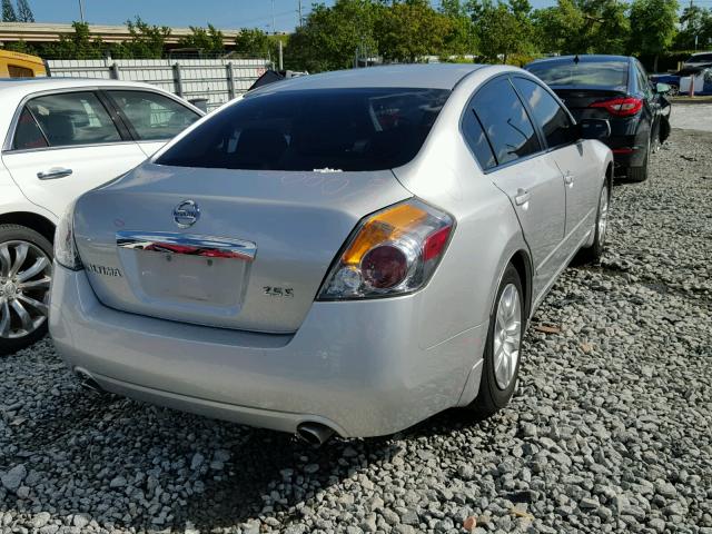 1N4AL2AP1BC179059 - 2011 NISSAN ALTIMA BAS SILVER photo 4