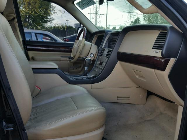 5LMEU88HX5ZJ11797 - 2005 LINCOLN AVIATOR 黑色 照片 5