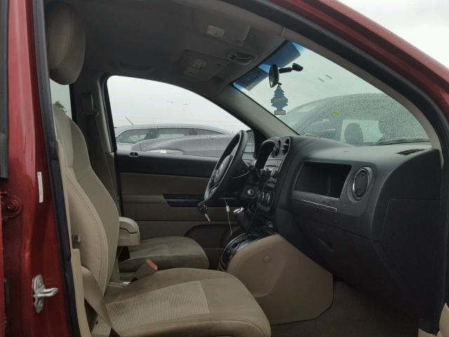 1J4NT1FA2BD170739 - 2011 JEEP COMPASS SP 勃艮第红 照片 5