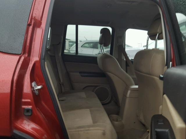 1J4NT1FA2BD170739 - 2011 JEEP COMPASS SP 勃艮第红 照片 6