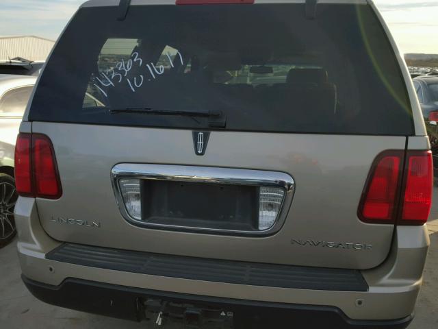 5LMFU27586LJ03016 - 2006 LINCOLN NAVIGATOR TAN photo 9