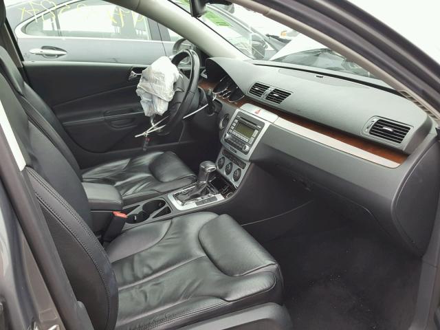 WVWEK73C18P076392 - 2008 VOLKSWAGEN PASSAT LUX GRAY photo 5