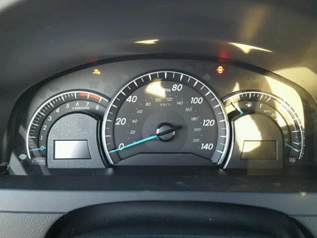 4T4BF1FK5CR223784 - 2012 TOYOTA CAMRY BASE SILVER photo 8