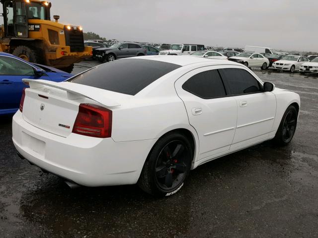 2B3KA73W87H729613 - 2007 DODGE CHARGER SR WHITE photo 4