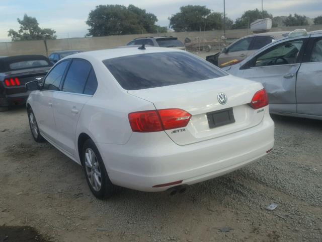 3VWDP7AJ1DM409377 - 2013 VOLKSWAGEN JETTA SE 白色 照片 3