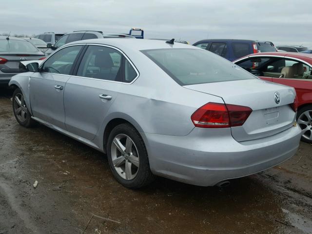 1VWBH7A32CC079688 - 2012 VOLKSWAGEN PASSAT SE SILVER photo 3