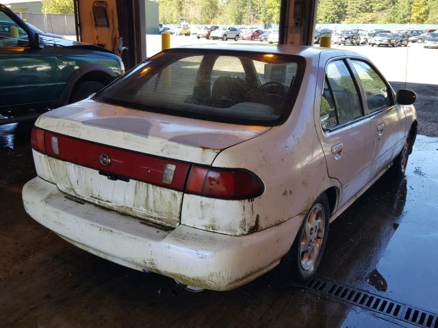 1N4AB41D4XC720259 - 1999 NISSAN SENTRA BAS WHITE photo 4