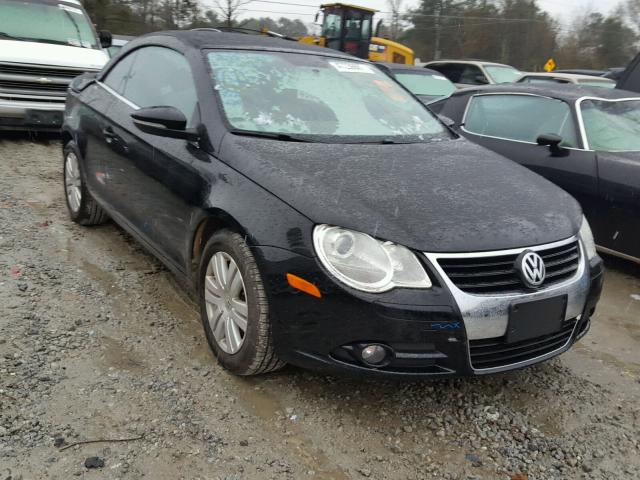 WVWAA7AHXAV018606 - 2010 VOLKSWAGEN EOS TURBO BLACK photo 1