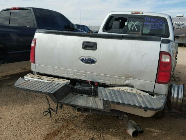 1FT8W3DT2BEB17415 - 2011 FORD F350 SUPER SILVER photo 4