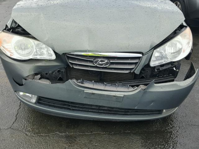 KMHDU46D79U712255 - 2009 HYUNDAI ELANTRA GL GRAY photo 9