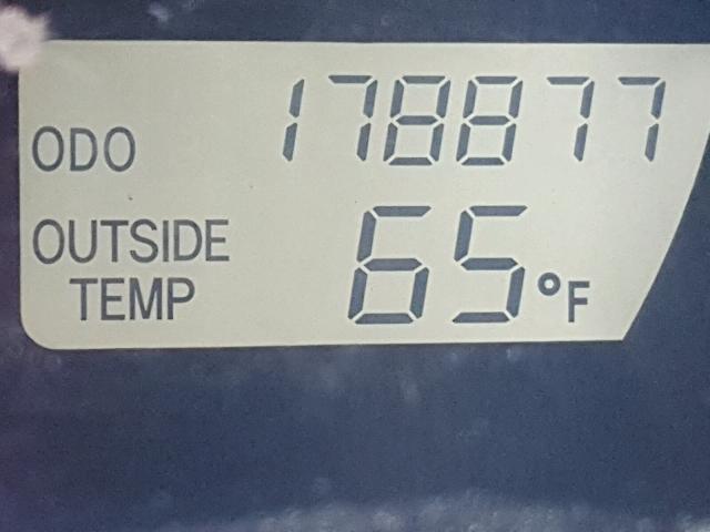 2T1KR32E74C268919 - 2004 TOYOTA MATRIX 蓝色 照片 8