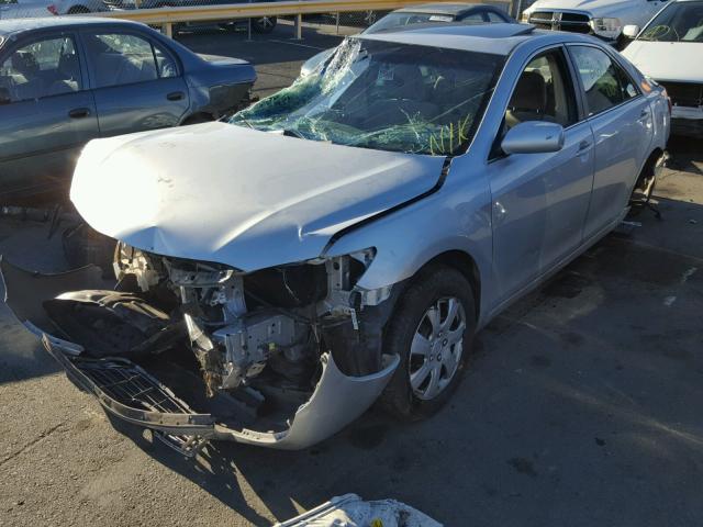 4T1BK46K87U041798 - 2007 TOYOTA CAMRY NEW SILVER photo 2