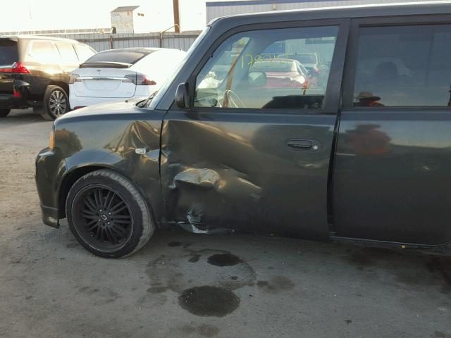 JTLKT324640147824 - 2004 TOYOTA SCION XB GREEN photo 9