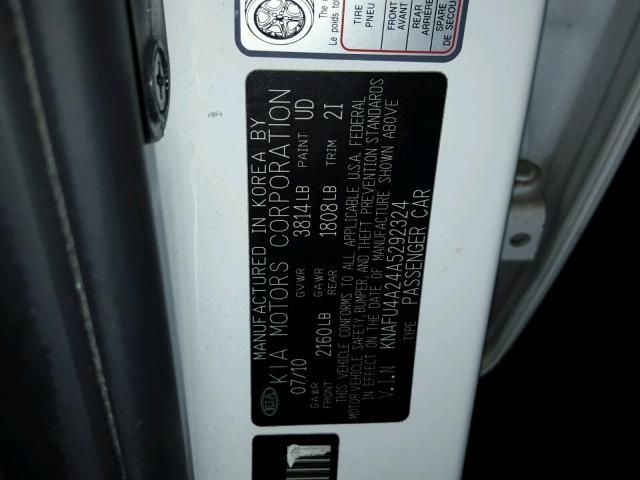 KNAFU4A24A5292324 - 2010 KIA FORTE EX WHITE photo 10