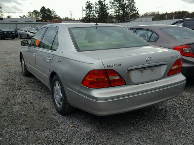 JTHBN30F610008071 - 2001 LEXUS LS 430 SILVER photo 3