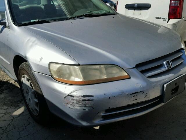 3HGCG56472G701165 - 2002 HONDA ACCORD LX SILVER photo 9