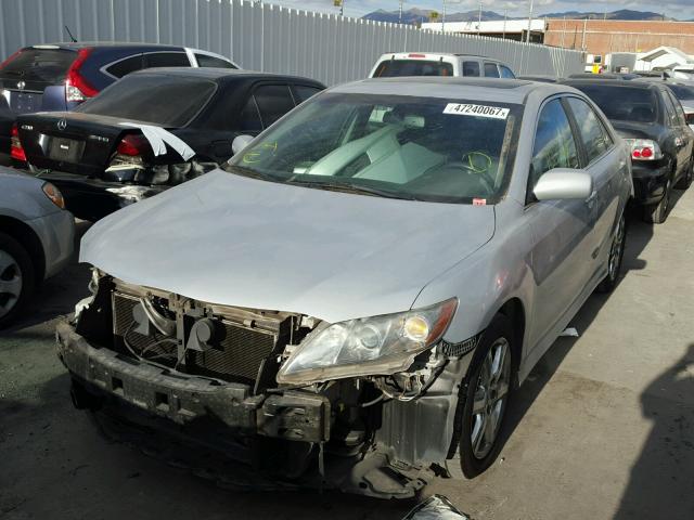 4T1BK46K07U017172 - 2007 TOYOTA CAMRY NEW SILVER photo 2