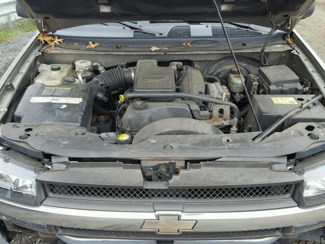 1GNDT13S422389882 - 2002 CHEVROLET TRAILBLAZE GRAY photo 7