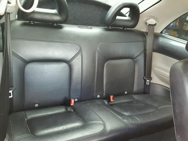 3VWDD21C02M444552 - 2002 VOLKSWAGEN NEW BEETLE 银色 照片 6