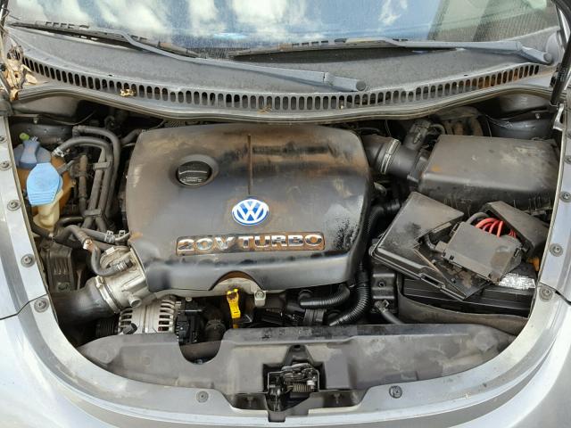 3VWDD21C02M444552 - 2002 VOLKSWAGEN NEW BEETLE 银色 照片 7