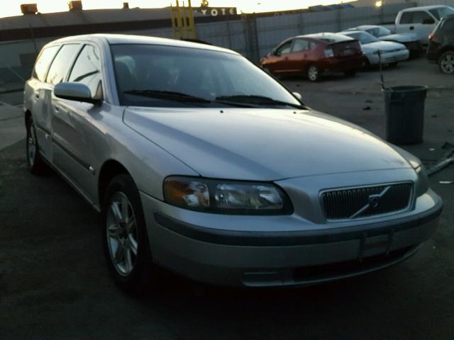 YV1SW64A242403995 - 2004 VOLVO V70 SILVER photo 1