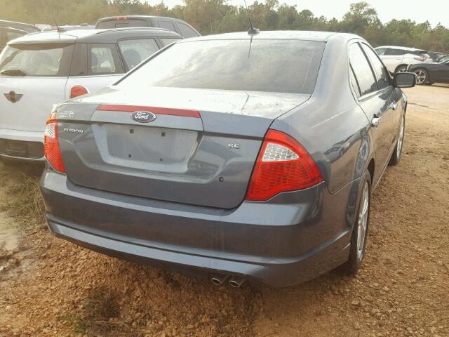 3FAHP0HA6CR301474 - 2012 FORD FUSION SE GRAY photo 4