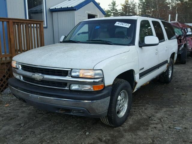 3GNFK16T81G100959 - 2001 CHEVROLET SUBURBAN K WHITE photo 2