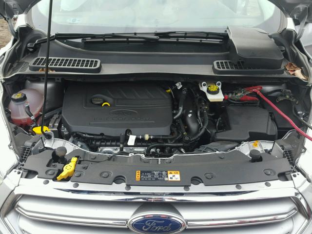 1FMCU9GDXHUC93274 - 2017 FORD ESCAPE SE 银色 照片 7