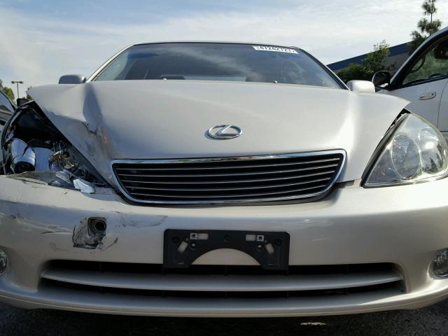 JTHBA30G355062179 - 2005 LEXUS ES 330 GRAY photo 9