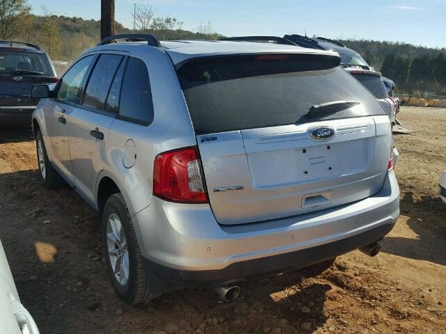 2FMDK3GC4DBB16122 - 2013 FORD EDGE SE SILVER photo 3