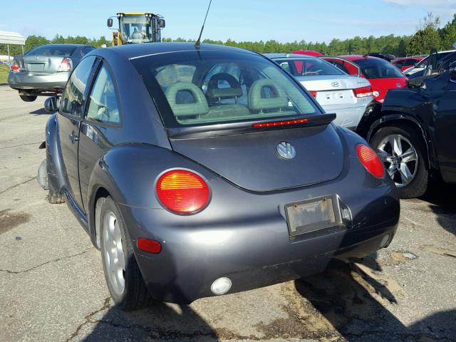 3VWCB21C42M410597 - 2002 VOLKSWAGEN NEW BEETLE 银色 照片 3