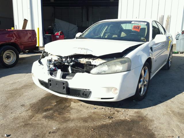 2G2WC55C561268481 - 2006 PONTIAC GRAND PRIX WHITE photo 2