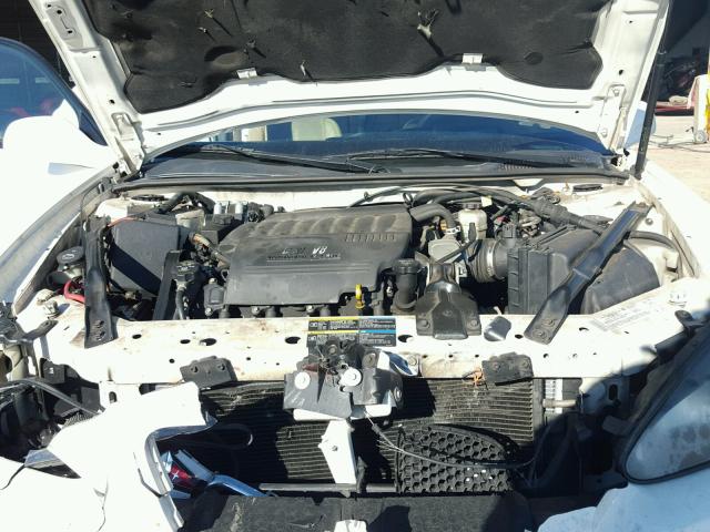 2G2WC55C561268481 - 2006 PONTIAC GRAND PRIX WHITE photo 7