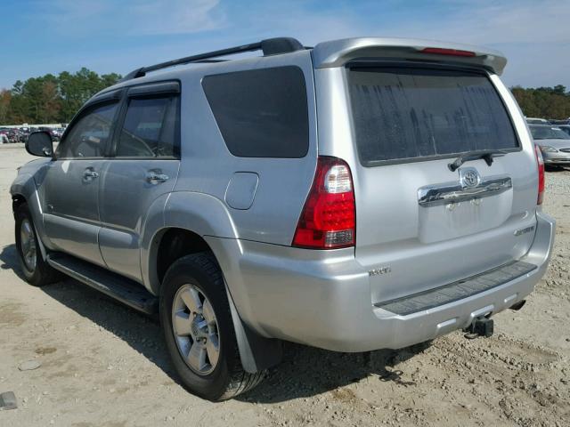 JTEZU14R168042502 - 2006 TOYOTA 4RUNNER SR SILVER photo 3