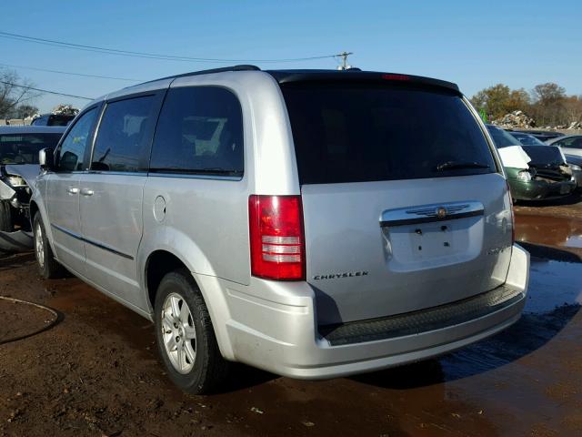 2A4RR5D17AR308829 - 2010 CHRYSLER TOWN & COU SILVER photo 3