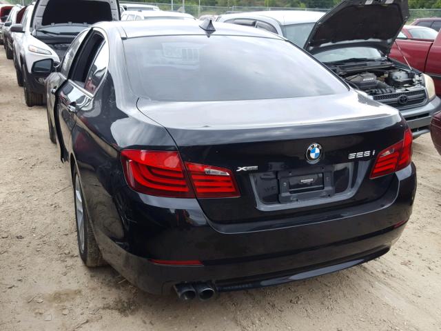 WBAXH5C54CDW09517 - 2012 BMW 528 XI BLACK photo 3