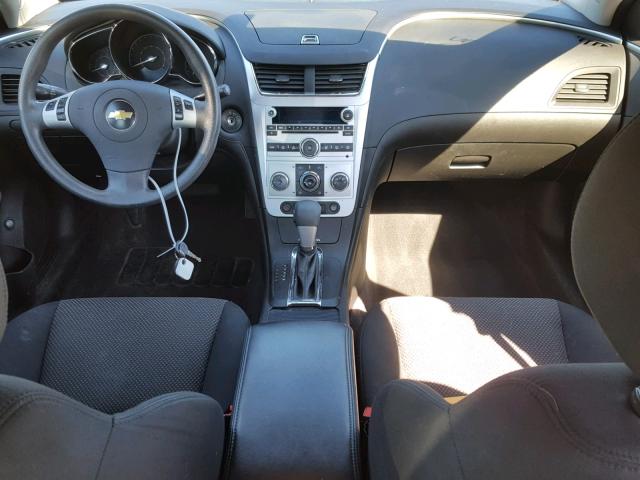 1G1ZC5EU3BF137594 - 2011 CHEVROLET MALIBU 1LT WHITE photo 9