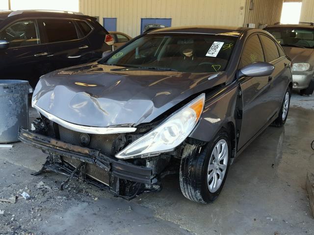 5NPEB4ACXBH029592 - 2011 HYUNDAI SONATA GLS CHARCOAL photo 2