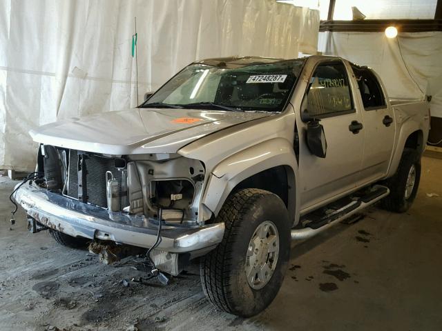 1GTDT136268333101 - 2006 GMC CANYON SILVER photo 2