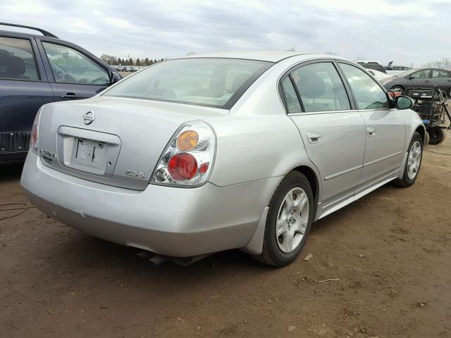 1N4AL11D63C270796 - 2003 NISSAN ALTIMA BAS SILVER photo 4